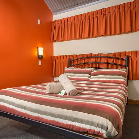 Yha Alice Springs Hostel Exterior photo